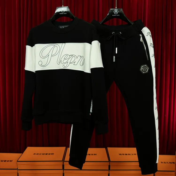 PLIPHPP PLEPN正品黑白相间英文经典高端圆领时尚卫衣＋卫裤 套装