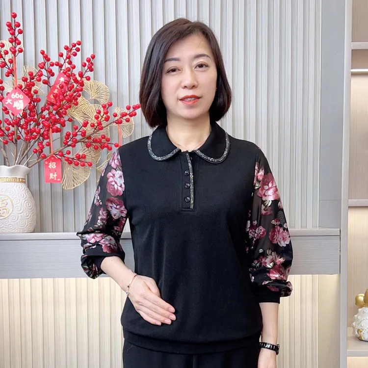 春季新款洋气中老年妈妈装减龄宽松显瘦气质烫钻翻领拼接网纱上衣