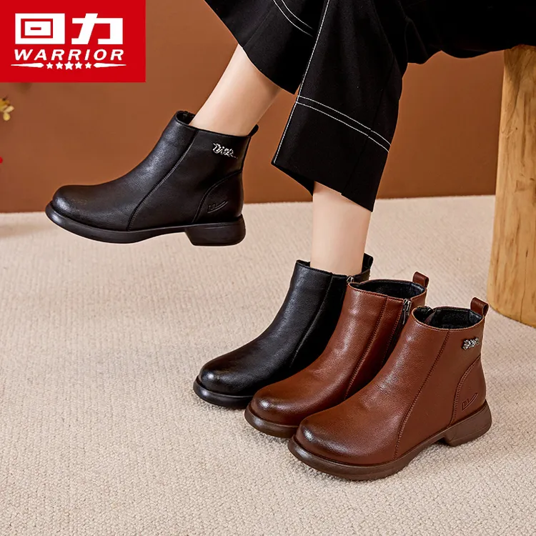 回力2025冬季新款妈妈鞋加绒棉靴妈妈鞋软底防滑洋气保暖短靴皮鞋