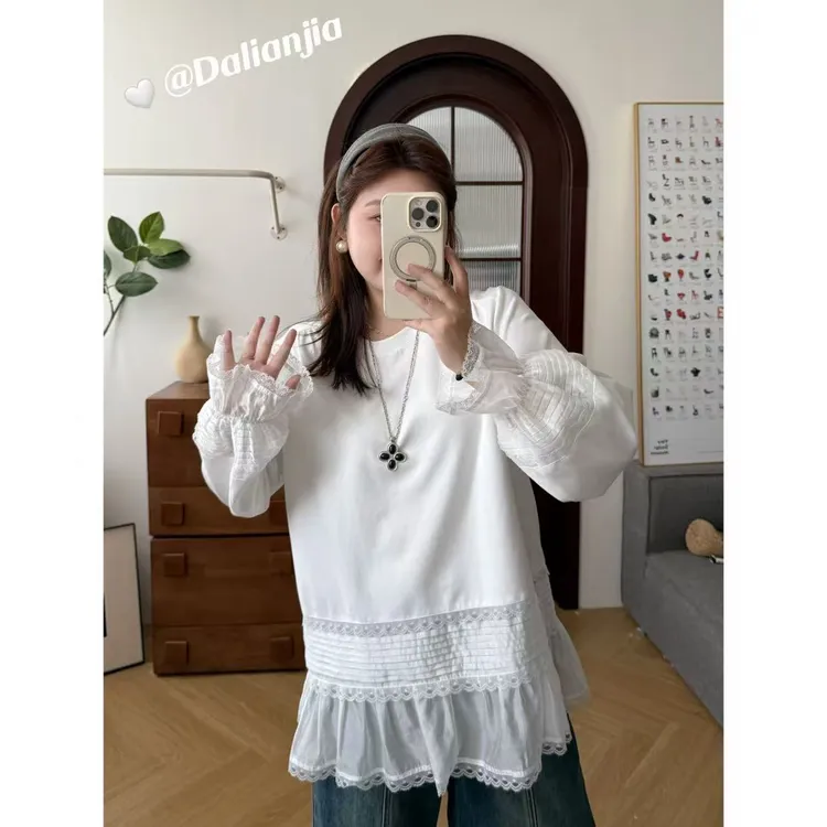 晶咕佳佳【浪漫月曲】蕾丝花边下摆圆领长袖T恤气质时尚百搭宽松