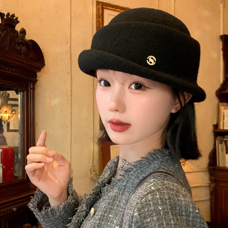 千金风高级感卷边黑色礼帽女秋冬季显脸小气质盆帽大头围渔夫帽子