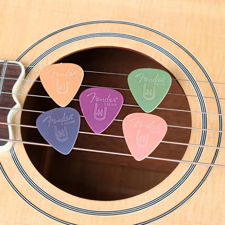 通用吉他拨片木吉他拨片5片装演奏拨片民谣吉他拨片电吉他拨片