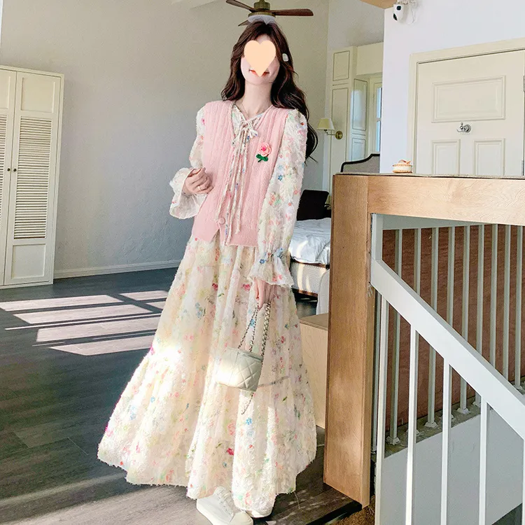 长裙吊带粉色提花连衣裙套装春秋2025新款温柔显瘦减龄针织两件套