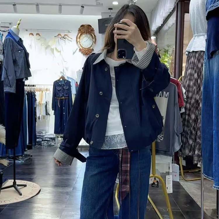 秋季新品拼接条纹假两件设计高品质翻领短款外套上衣女气质小众潮