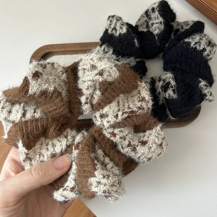 秋上秋季穿新搭秋冬文艺复古毛绒发圈女气质优雅编织大肠发圈