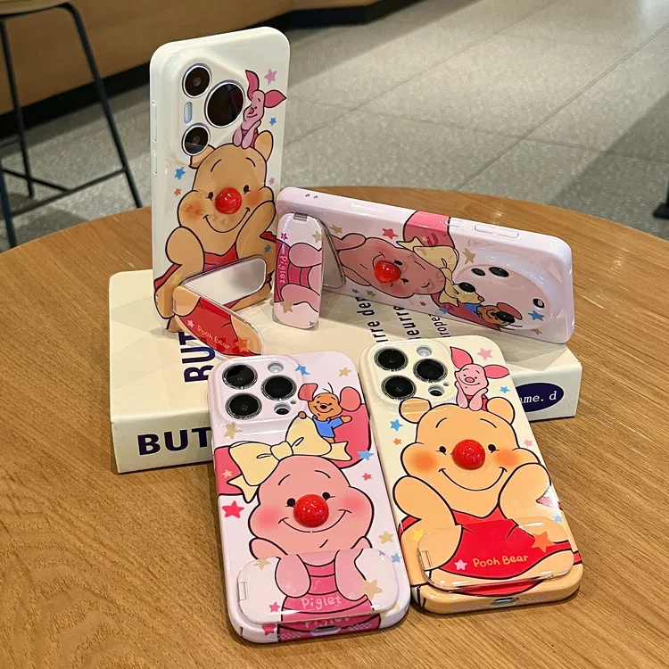 雅天立情侣红鼻维尼小猪适用苹果17/16手机壳华为vivoppo小米15套
