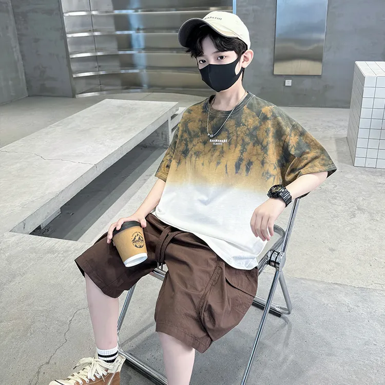 男童套装2025新款运动两件套男孩痞帅气短袖中大童夏季时髦短裤潮