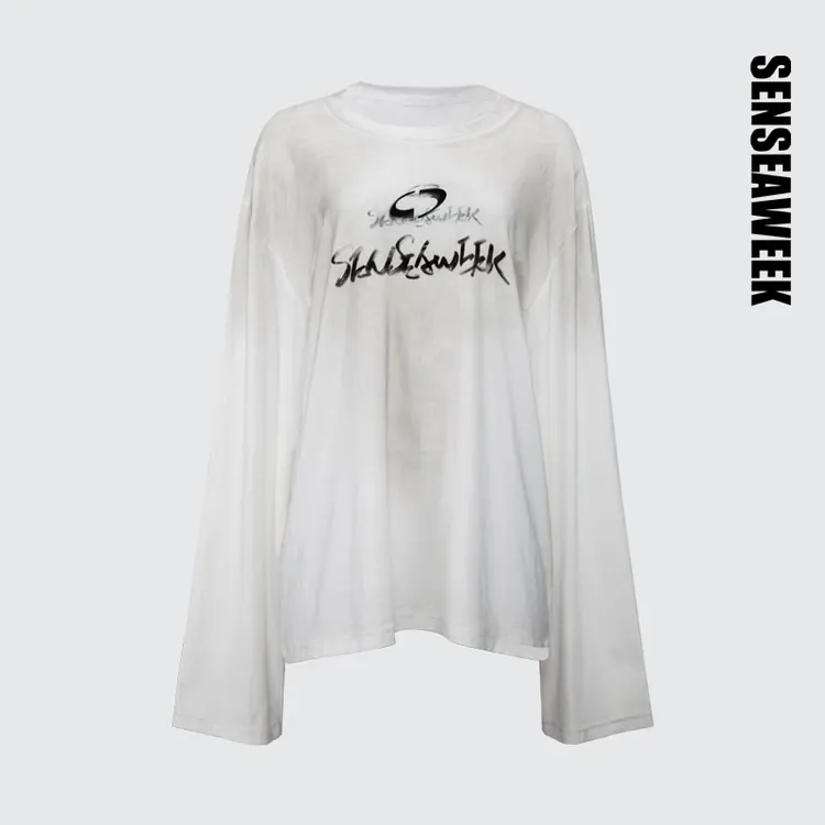 SENSEAWEEK【于文文/邓佳鑫同款】喷脏水洗做旧循环图标内搭打底衫