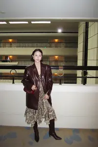 小众设计 皮衣外套   250241