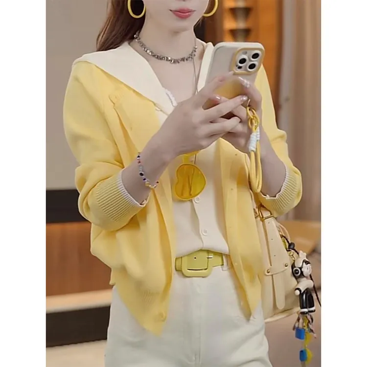 时髦撞色假两件毛衣连帽针织衫女冬季洋气休闲长袖设计感上衣外套