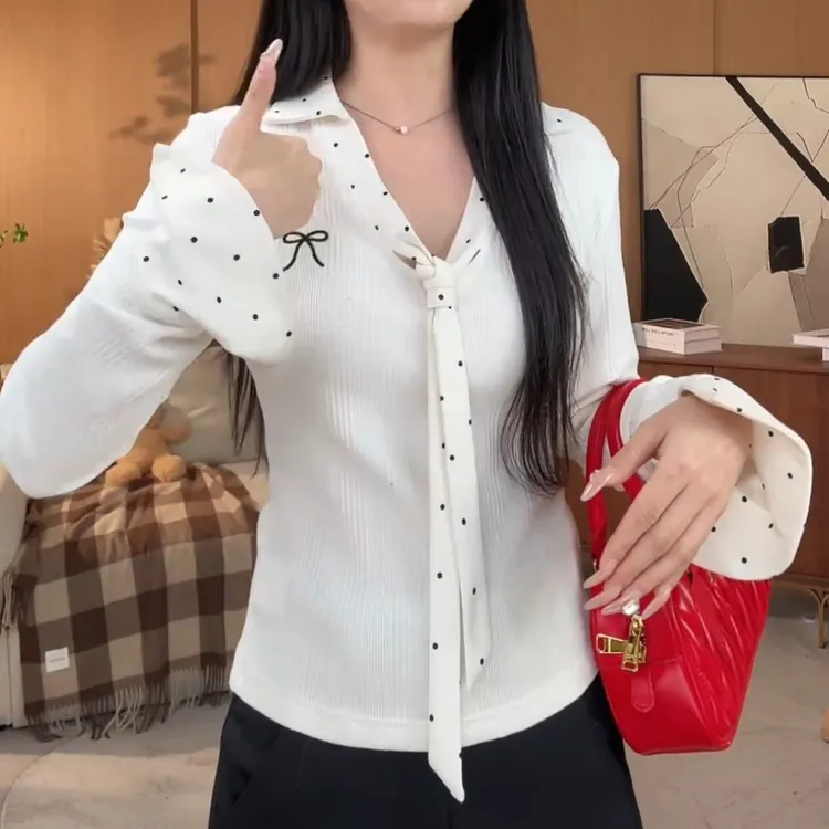 波点拼接polo领t恤女秋季蝴蝶结绣花长袖T恤LK2506568