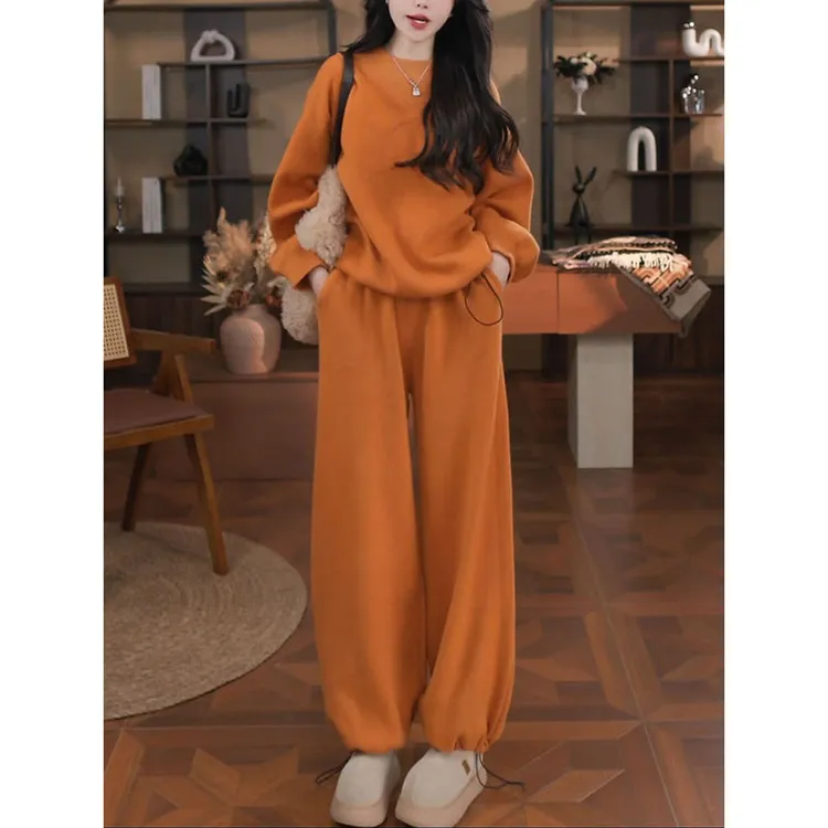 2025冬季新款多巴胺休闲运动套装女洋气减龄炸街卫衣阔腿裤两件套