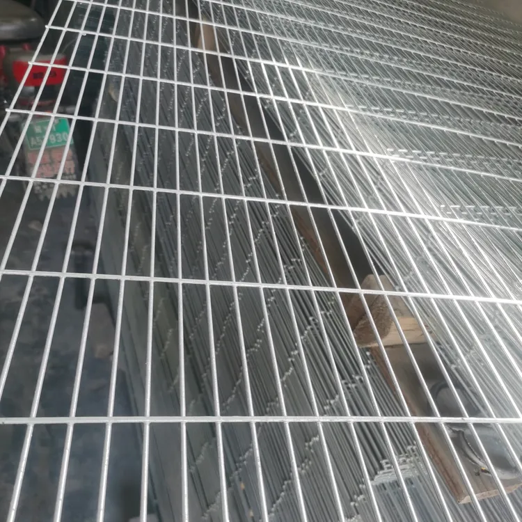 正品热镀锌鸽舍鸟笼围网，小店是1张价格，买够5张包邮