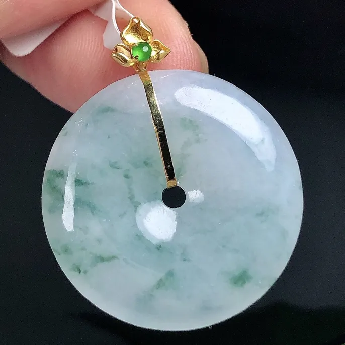 缅甸天然翡翠A货18K金镶嵌冰种飘花起胶平安扣吊坠冰透平安扣玉坠