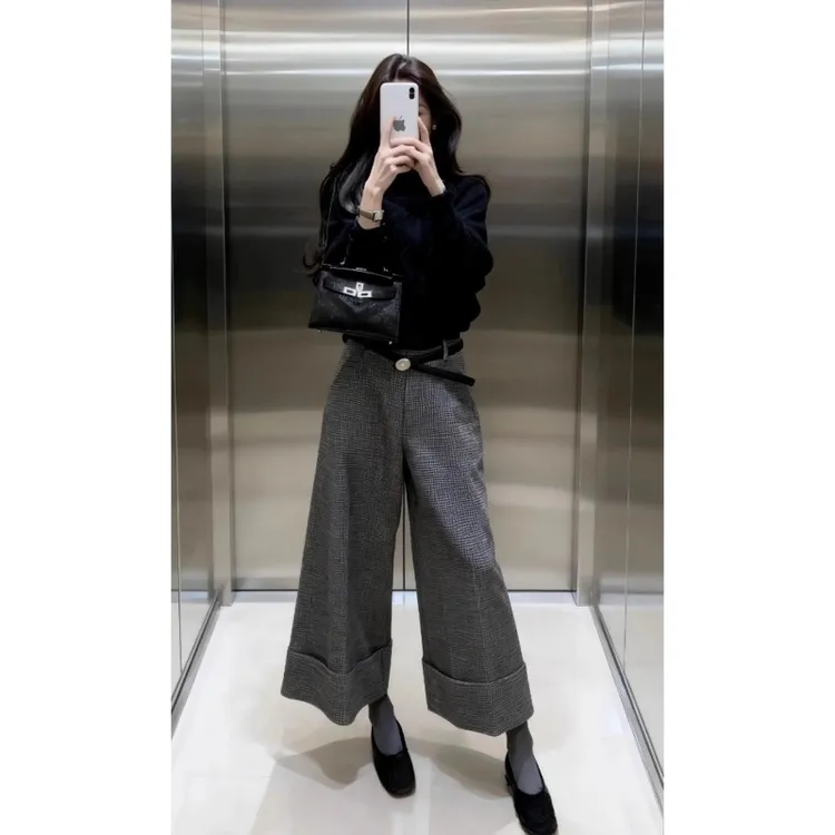 巨好看的冬装一整套大方得体收腰气质黑色高领毛衣阔腿裤职业套装