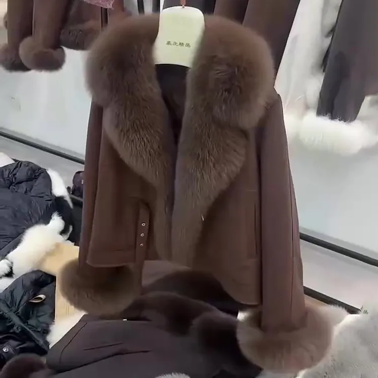 上档次轻奢大毛领短款棉服女秋冬法式毛毛袖气质通勤新款棉衣外套