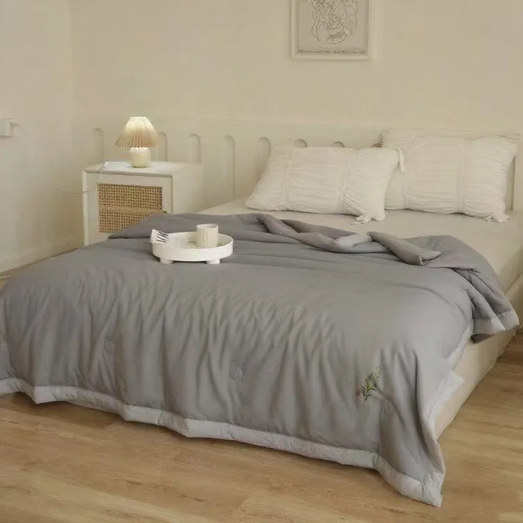 拉萨发货西藏包邮夏季夏凉被家用时尚轻薄透气大豆被可机洗水洗