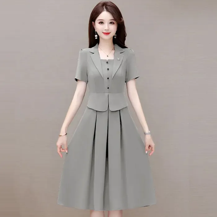 短袖连衣裙女2025夏季新款时尚气质收腰显瘦减龄中长款a字裙子