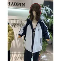 258811 冬款双面穿字母U刺绣加厚奥粒绒外套