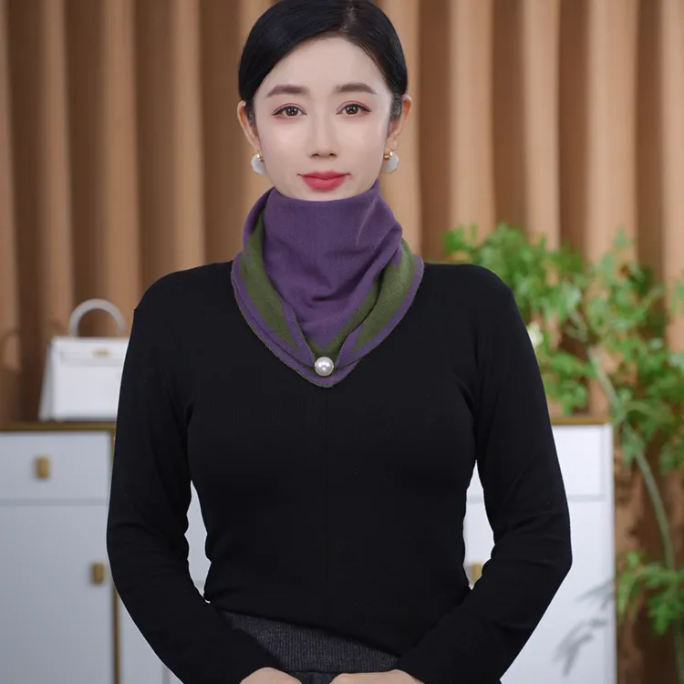 韩版秋冬针织磁扣拼色三角巾女士时尚围巾