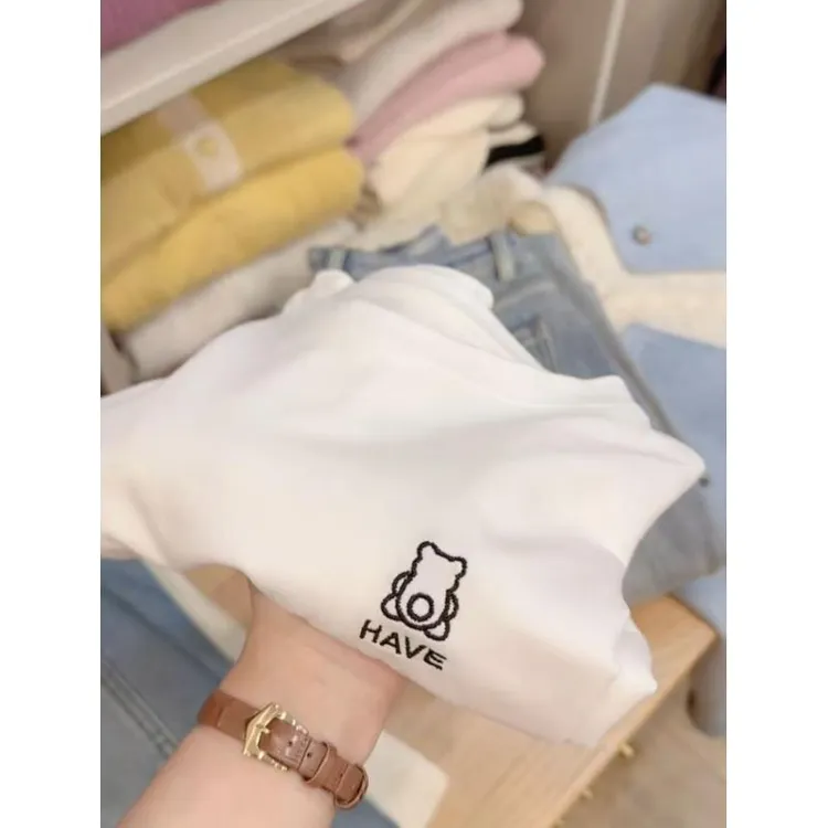 七言家  刺绣抱抱熊长袖T恤9003@