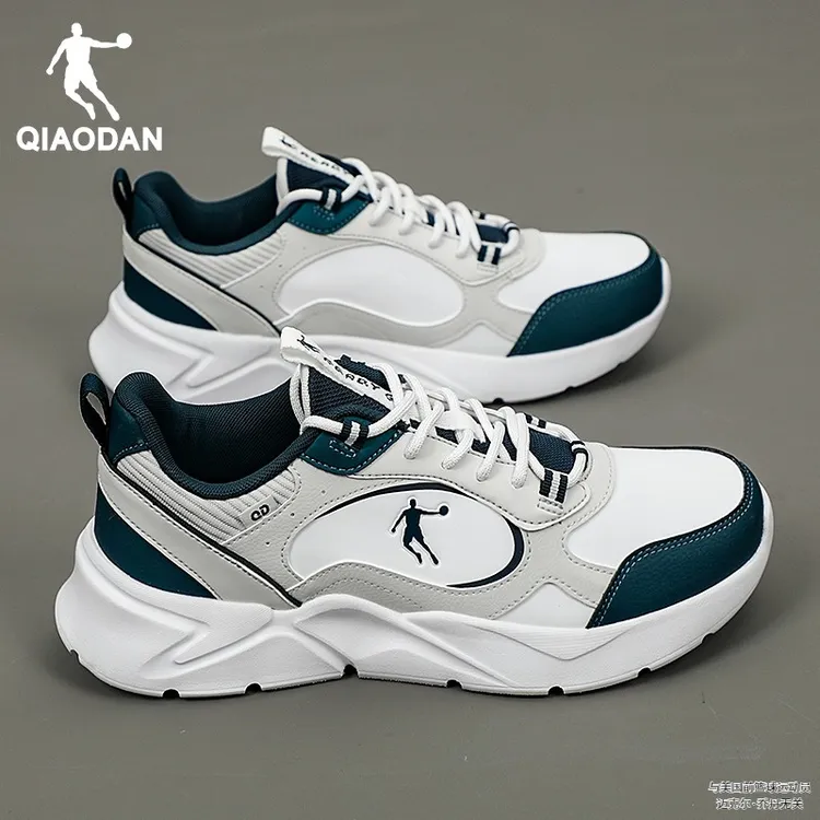 乔丹男鞋运动鞋男款2025新款跑鞋男士休闲鞋子冬季皮面防水跑步鞋