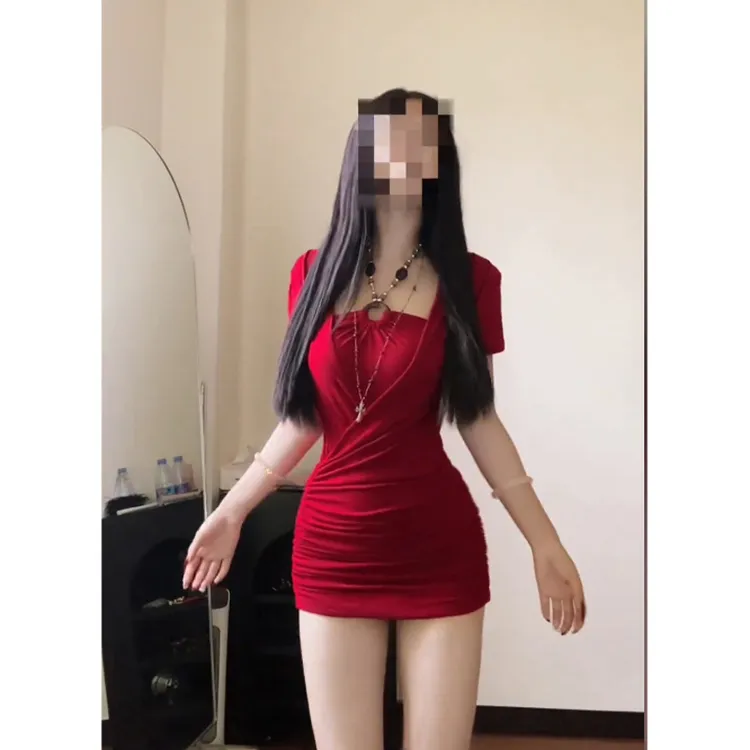 【巴曼周末】假两件正肩挂脖收腰褶皱显瘦包臀连衣裙女夏辣妹裙子