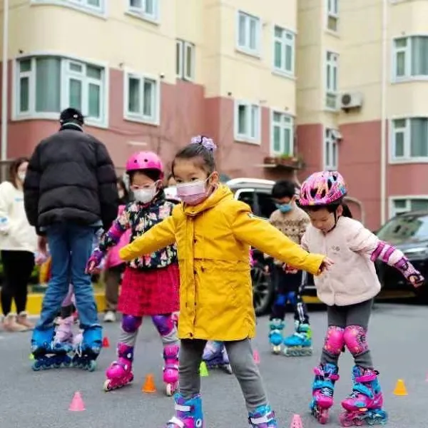 轮滑课一年卡每周4节课