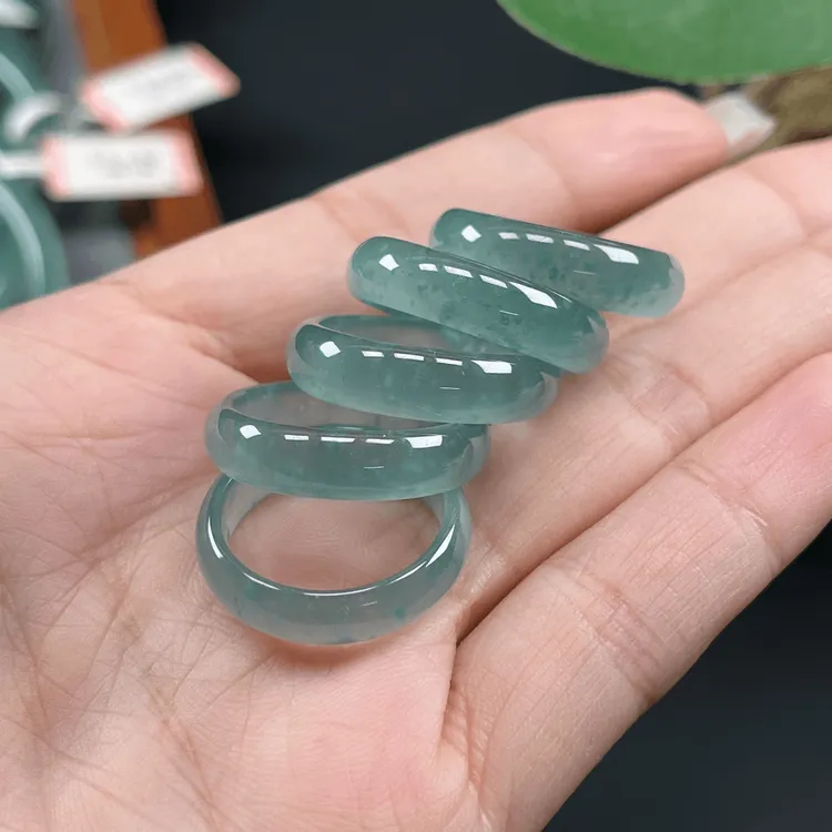天然正品翡翠A货翡翠指环戒圈蓝水危料戒指玉石戒指素圈女款蓝色