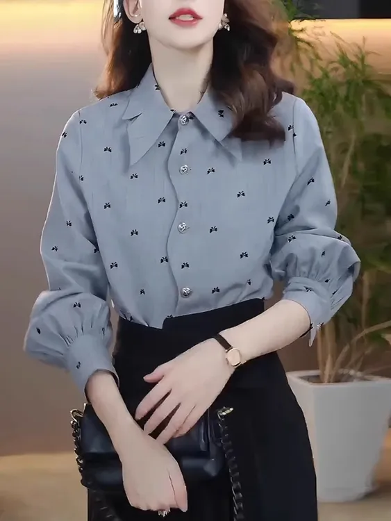 气质小清新蝴蝶结印花衬衫别致春装新款上衣休闲显瘦设计感网红款