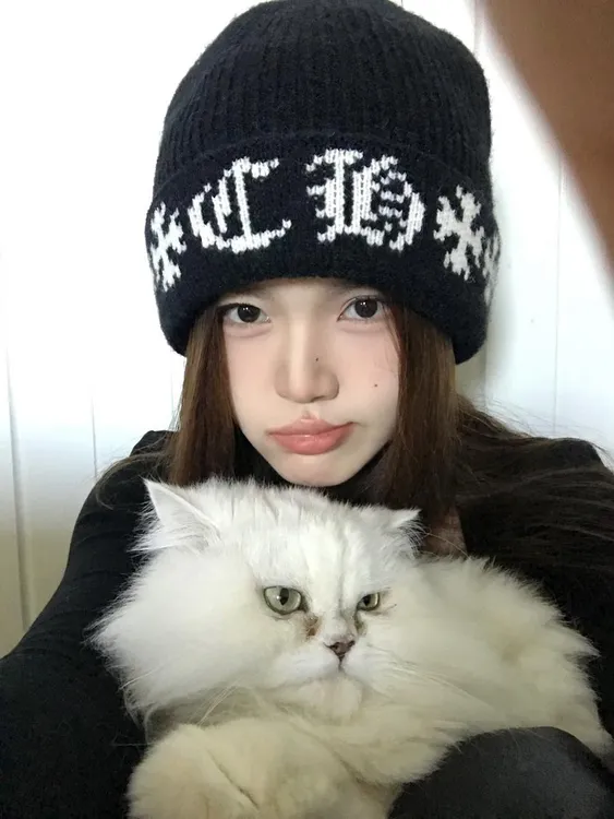 韩系简约针织毛线帽女秋冬季保暖冷帽大头围防寒加厚护耳登山帽子