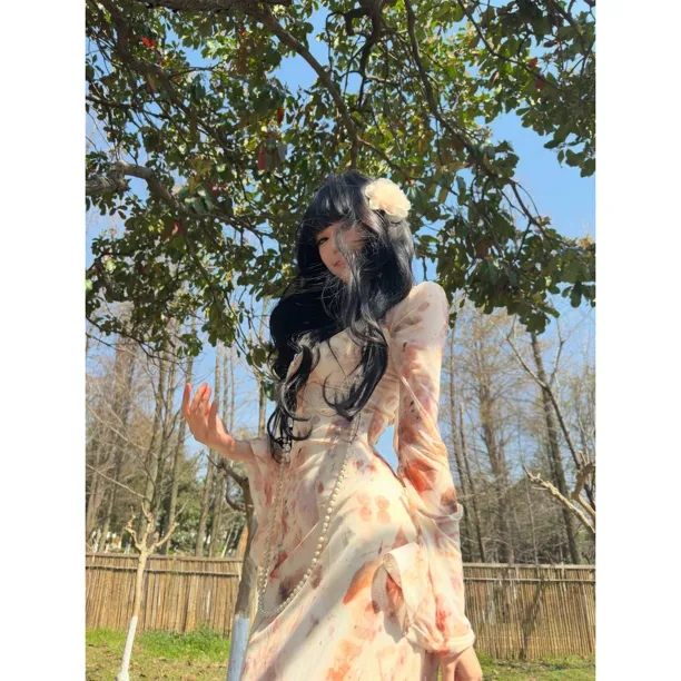 性感纯欲辣妹网纱印花连衣裙女春夏收腰显瘦气质V领碎花长裙