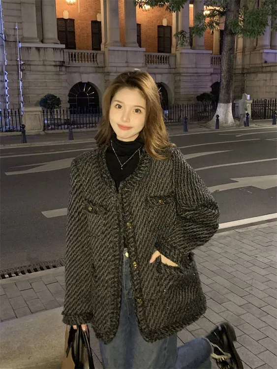 2025胖MM秋冬新款夹棉高级感气质小香风外套设计感加厚款上衣0465