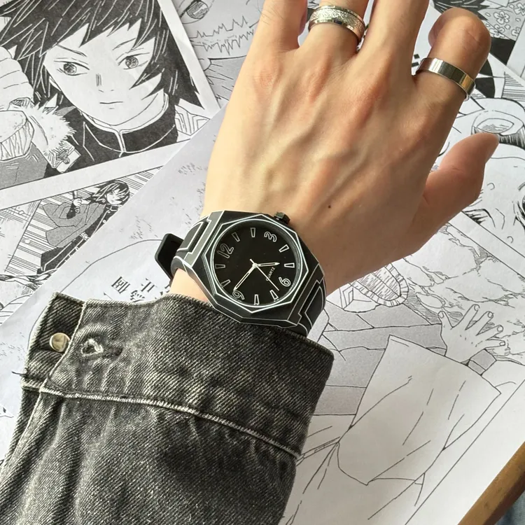 漫画风二次元新款潮流线条石英表学生个性时尚手表百搭简约气质