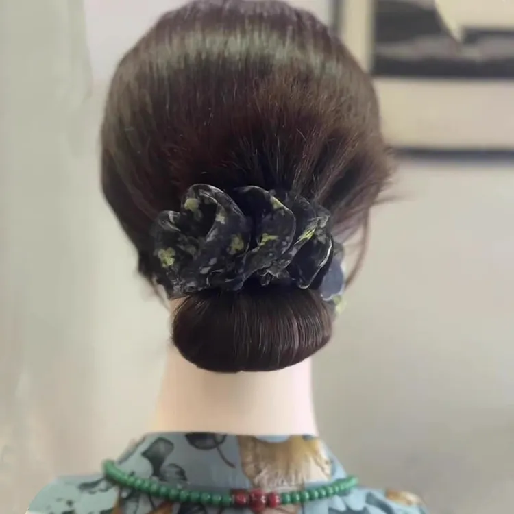 云朵泡泡褶皱碎花丸子头抓夹发饰2025新款高级感后脑勺头发发夹女