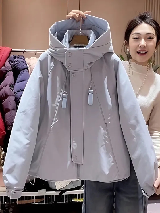 网红洋气炸街女装~2-300斤宽松纯色冲锋衣女春秋轻奢连帽休闲风衣
