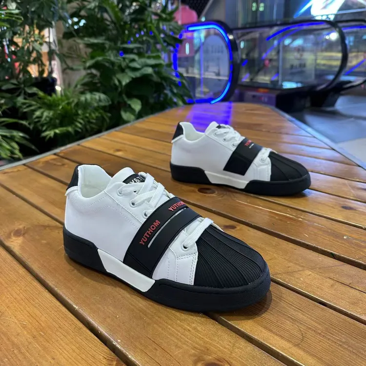 板鞋系带休闲风休闲秋季休闲板鞋小白鞋休闲鞋潮流