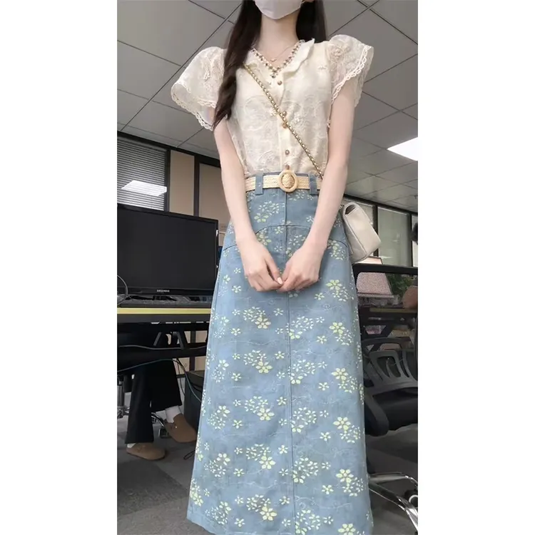 夏季温柔系穿搭2025新款韩版简约气质百搭上衣高腰显瘦裙子两件套