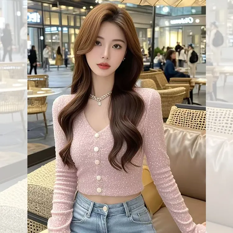 纯欲辣妹风粉色V领单排扣打底衫女春秋洋气减龄修身显瘦短款上衣