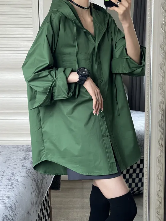 复古设计绿色连帽防晒衬衫女秋季2025年新款宽松休闲外搭长袖衬衣