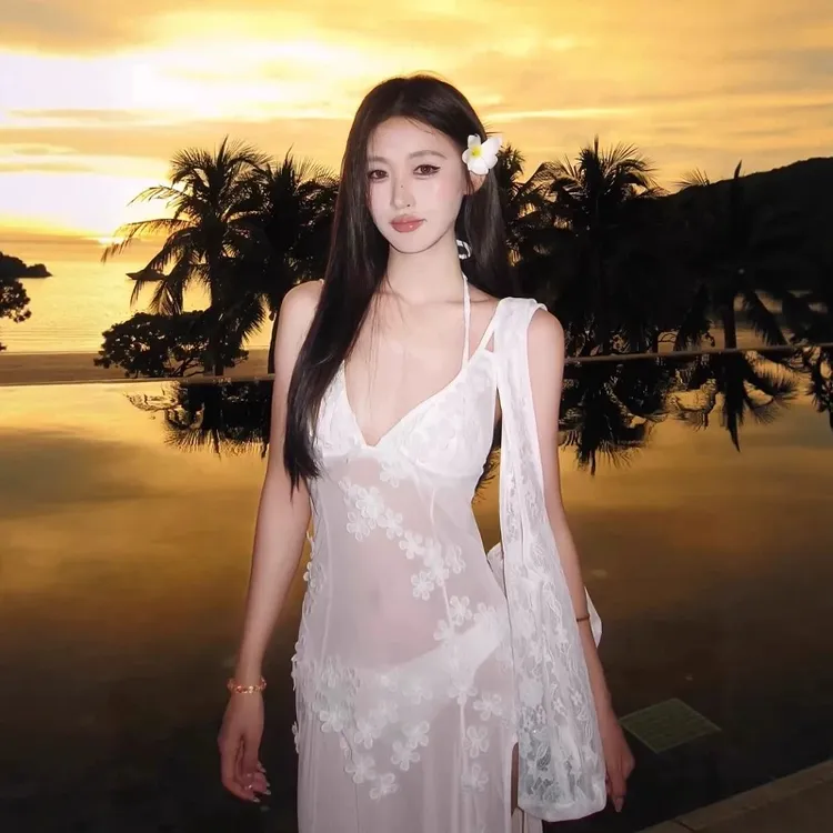 XYT比基尼泳衣女小众高级感白色立体花朵感显瘦绝美长裙泳衣
