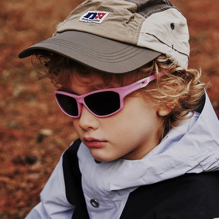新款儿童运动太阳镜户外遮阳防紫外线偏光墨镜骑行眼镜男女童704