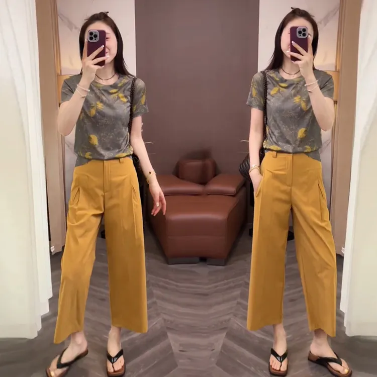 2025夏季洋气穿搭休闲时尚减龄碎花短袖T恤高腰阔腿九分裤套装女