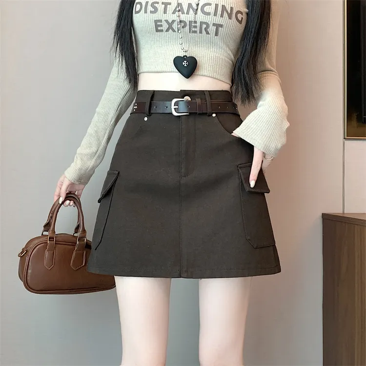 甜酷辣妹风工装短裙女秋冬2025新款a字百搭高腰显瘦双口袋半身裙
