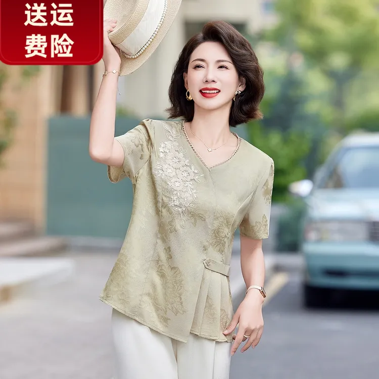 2025新款母亲节中年妈妈夏装国风2025新款洋派中老年女装高贵小衫