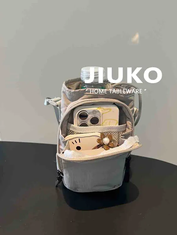 JIUKO 夏日小包包 小众设计款斜挎单肩水壶包手机包防水瑜伽包