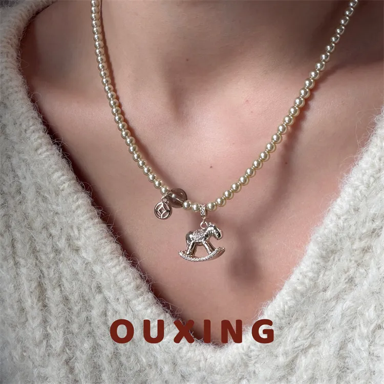 非金属仿珍珠项链 [金梦木马]轻奢气质时尚可爱百搭精致小马坠链