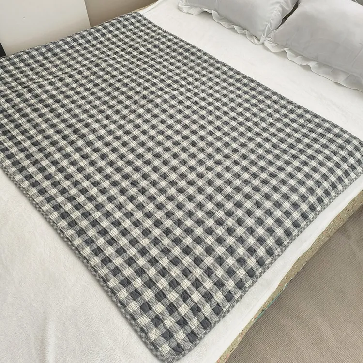 纯棉绗缝床盖夹棉隔脏垫防油防汗学生宿舍可机洗榻榻米飘窗沙发