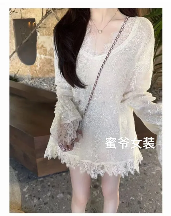 【蜜爷家】秋季蕾丝亮片重工气质上衣2945#