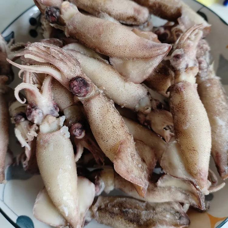 籽乌海兔鱿鱼3斤（不是干的）只限山东省内发货